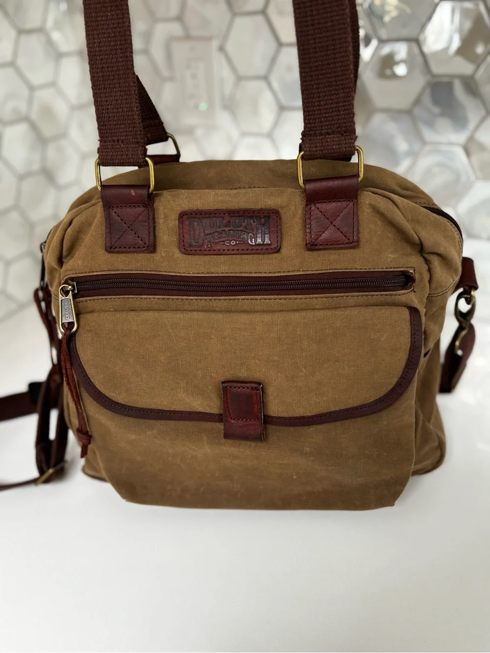 Duluth Trading Company Messenger Bag